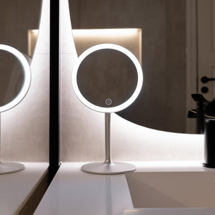 Dansani Handy LED Sminkespeil 5x på fot