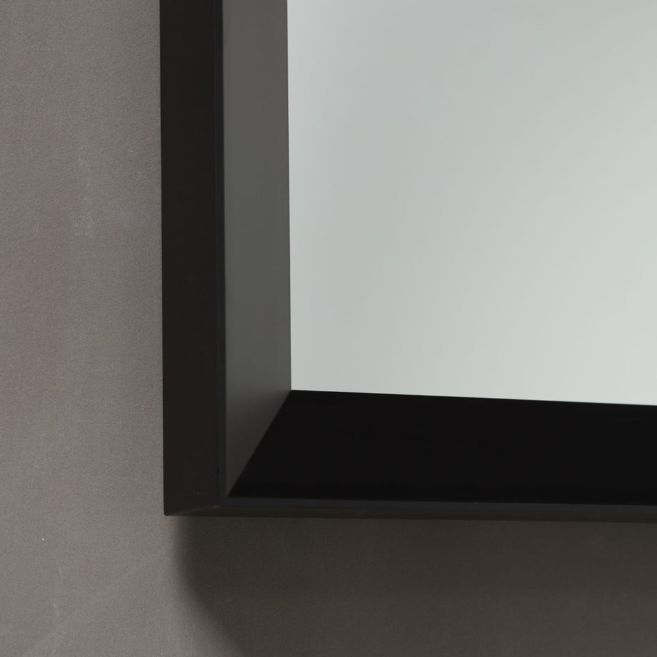 OUTLET: Korsbakken VERONA firkantet speil med lys (ramme) Svart / 60cm Korsbakken Baderomsspeil UTG-3443457563