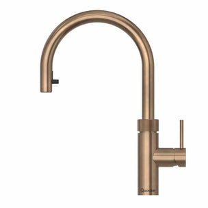 Quooker Flex alt-i-ett kjøkkenarmatur med uttrekksslange