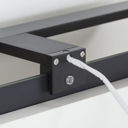 OUTLET: Tiger Yaro 17cm Baderomsbelysning LED